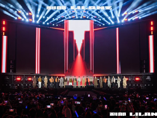 炫彩寧波，專業舞美，鑫禾打造震撼跨年舞臺